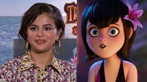 Mavis surprises dracula with a family voyage on a luxury monster cruise ship so he ca. Does The Cast Of Hotel Transylvania 3 Summer Vacation Get Recognized By Their Voices Youtube