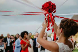 La saint valentin étant jeudi prochain, vous avez été beaucoup à nous poser la question au sujet du nombre de roses à offrir. Combien Fait Il Offrir De Roses Pour La Saint Valentin La Boutique De Fleurs