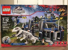 Red alert the huge indominus rex has broken out of the impound! New Lego Jurassic World 75919 Indominus Rex Breakout White T Rex Lego Jurassic World Lego Dinosaur Lego Jurassic