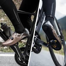 新品サイクルシューズ メンズ サイクリングシューズ ロードバイクシューズ くから マウンテンバイクシューズ 自転車 ☆