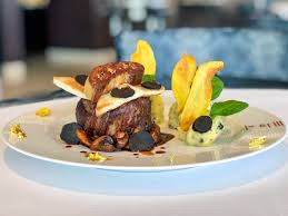 Guide rib, striploin, flow thread, veal sirloin, glass filetto di manzo. Filetto Di Manzo Alla Rossini Pure Al Tartufo Nero Monte Carlo Societe Des Bains De Mer