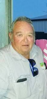 Anyone know who you can contact to catch a snake