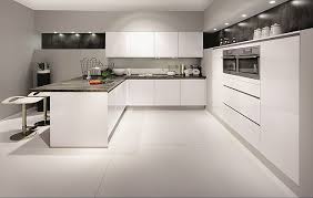 Details Zur Nobilia Musterkuchen Angebotskuche Von Nobilia Modell Focus Line N Grifflos Aeg Von Kuc Moderne Kuche Moderne Kuchenmobel Kuche Renovieren