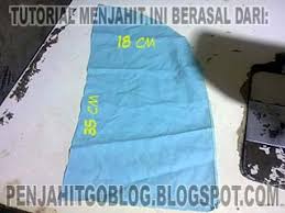 Untuk bahan kemeja lengan panjang krah takwa warna coklat kombinasi ini, agak tipis tapi tidak gerah saat di pakai asalkan jangan di pakai di bawah panas matahari langsung. 30 Trend Terbaru Model Kantong Baju Tempel Maria Space