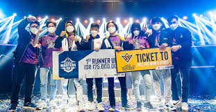 Free fire world series (or ffws in short) is a global tournament are held annually by garena. First Raiders Siap Wakili Indonesia Di Turnamen Internasional Free Fire World Series 2021 Singapura