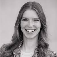 Madeline Flack's Instagram, Twitter & Facebook