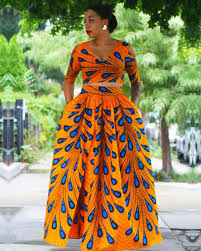 Pin By Kusmozett On Fashion Shoes Purses African Dresses For Women African Dress African Print Fashion Dresses