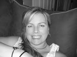 Who is Robin Hooper dating? Robin Hooper boyfriend, husband