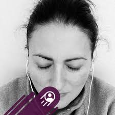 Buongiorno! Sarà capitato a qualcuno di dimenticare una pentola sul fuoco e  riempire la casa di un fastidioso odore di fumo? Oltre ai vari spray  "elimina odori", che funzionano per pochi minuti,