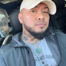 Today, gang enforcement units and 011 District units apprehended two people  of interest in connection with a gun possession & police impersonation  investigation. Among the items seized by officers from the arrestees