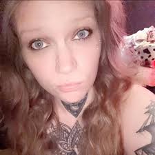 Where to find gently used curtains and curtain rods in Steuben County  Indiana?