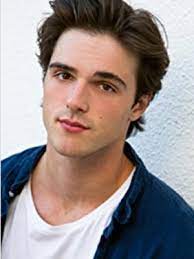 It's the summer before elle evans is set to head off to college. Jacob Elordi Filmstarts De