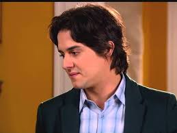 Chiquititas: Junior diz a Mili que seu pai não quer os meninos no orfanato 