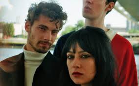 Sinaïve : Révolution Pop Moderne