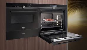 You get the convenience of microwave settings for quick reheats and cooking, but also the power and performance of a convection oven when you need it. Siemens Studioline Unlocks Power Of Sous Vide Cooking Appliance Retailer