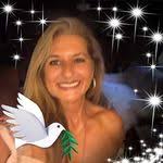 Vickie Hudgins's Instagram, Twitter & Facebook