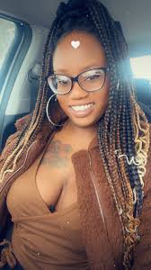 Lord have mercy. 🙏🏾 A 33 yr old woman, her 9 yr old son, and 5 month old  son jump into Niagara Falls