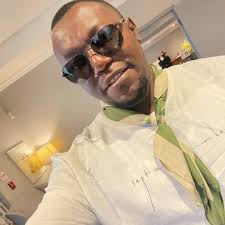 iqaluit trucks and cars sell/swap