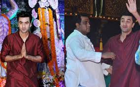 See Pics Ranbir Kapoor Celebrates Durga Puja With His Bong Director Friends Anurag Basu And Ayan Mukerji Movies News Ranbir kapoor, deepika padukone, aditya roy kapoor, kalki koechlin. see pics ranbir kapoor celebrates