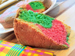 Gateau Marbre Vert Carmin Je Cuisine Creole Recette En 2020 Gateau Marbre Cuisine Creole Gateau