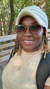 Queen Bee Code self care. 🙌