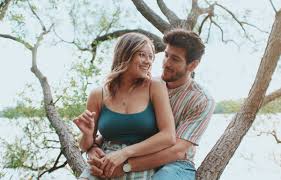 Claudie et Mathieu dOD dÃ©crochent leur websÃ©rie - Hollywoodpq.com