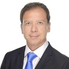 Real estate agents in zip code 33142