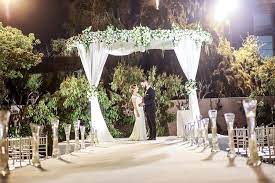 A Mikaella Bridal Bride For A Jewish Persian American Spring Themed Wedding At Avenue Tel Aviv Israel Smashing The Glass Jewish Wedding Blog Jewish Wedding Mikaella Bridal Wedding Chuppah