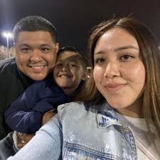 I needs somebody that knows what they are doing.need someone to form with  rebar and do the pluming just like the picture shown bellow.square footage  is 1800 This project is in hillsboro