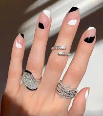 We did not find results for: 35 Modern And Creative Designs For French Nail Art En 2021 Unas De Maquillaje Manicura De Unas Manicura Para Unas Cortas