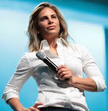 Is jillian michaels yoga inferno for beginners?. Majklz Dzhillin Vikipediya