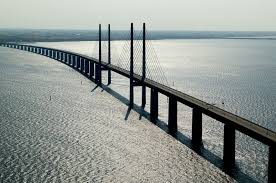 Decades in the planning, and famous throughout the world since opening in 1999, this spectacular bridge has gained further infamy as the central focus of the smash hit danish/swedish tv drama the bridge.those familiar with the series will instantly recognise the magnificent structure that now links. This Amazing Bridge Turns Into A Tunnel And Connects Denmark And Sweden Twistedsifter