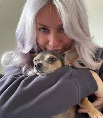 Alicia Peppers's Instagram, Twitter & Facebook