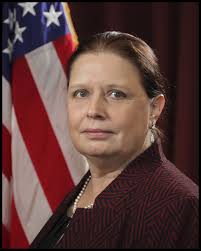 HNC employee earns DOD-level honors > U.S. Army Engineering and Support  Center > News Stories