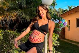Valerie Dominguez Tendra Un Nino Asi Lo Anuncio Alerta Caribe