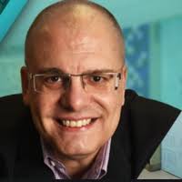 Sandra Votta. Periodista y escritora. Desde Riad