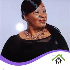 Actress, writer & producer Issa Rae is making waves for humanizing Black  women