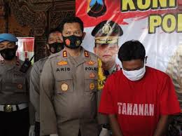 Pabri masker hijab di malang pabrik masker hijab ini produksi masker hijab, masker earloop, masker tali , masker mulut. Waduh Kos Kosan Di Jepara Ini Disulap Jadi Pabrik Obat Ilegal