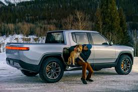 Rivian exists because we want to make a difference. Photos Rivian S All Electric Pickup And Suv Coming In 2020