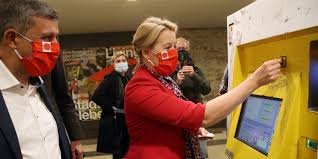 She was the mayor of neukölln in berlin from april 2015 to march 2018. Giffey Verzichtet Auf Ihren Doktortitel Im Widerspruch Zur Spd Erzahlung Taz De