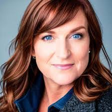 Dale Piper's Instagram, Twitter & Facebook