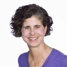 Shoshana Franklin's Instagram, Twitter & Facebook