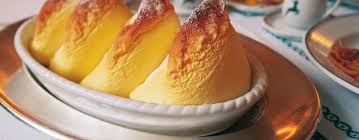 The traditional way the soufflé is served is supposed to mimic the hills surrounding salzburg. Recipe For Salzburger Nockerl How To Make It
