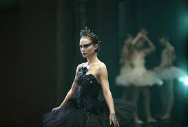 Nina fits the white swan role perfectly but lily is the personification of the black swan. Darren Aronofsky Natalie Portman And Winona Ryder On The Making Of Black Swan Indiewire