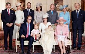Rainha elizabeth ii e queen mother com o visconde althorp, mais tarde o 9º earl spencer. Stc Ofuxico Com Br Img Upload Noticias 2019 05
