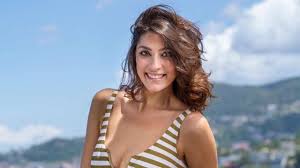 Elisa isoardi (born 27 december 1982) is an italian television host. 2mtc09zqpjd Ym