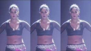 Katrina kaif sexy Deep navel video - YouTube