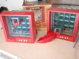 Parking Garage For Matchbox Cars I Got This For Christmas One Year And Thought I D Gone To Heaven Matchbox Cars Old Toys Matchbox