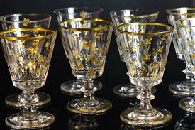 baccarat debut xixe rares verres a vin decor or baccarat verre de vin verre