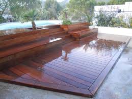 Habillage Sur Mesure D Une Piscine Hors Sol A Allauch Vente Et Pose De Parquet Exterieur Sur Mesure A Marsei Piscine Hors Sol Amenagement Exterieur Exterieur